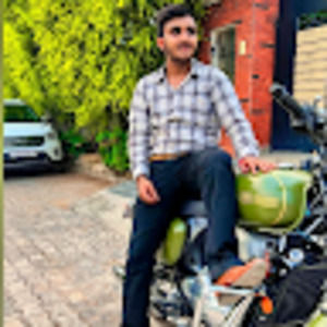 Meet your Posher, Karan